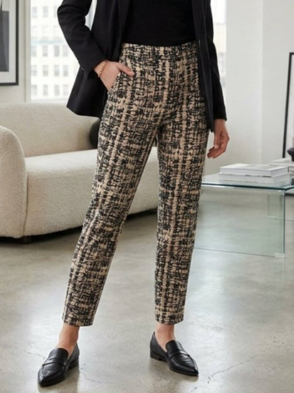 BCBGMaxAzria Black Cream Abstract Print Tapered Trouser Pants Size M